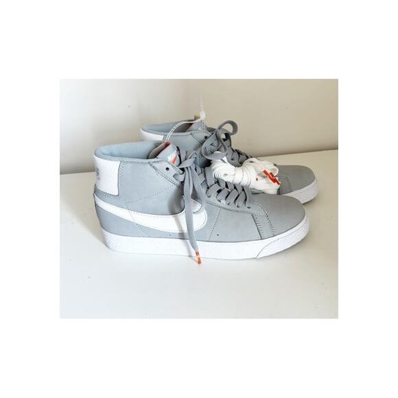 Nike SB Blazer Mid Wolf Grey Men 6 Women 7 - Picture 2 of 11